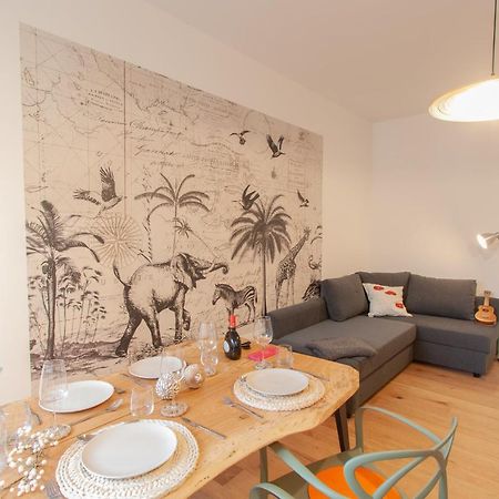 Appartement Juliusliving - Modernes Wohnen An Der Juliuspromenade à Wurtzbourg Extérieur photo