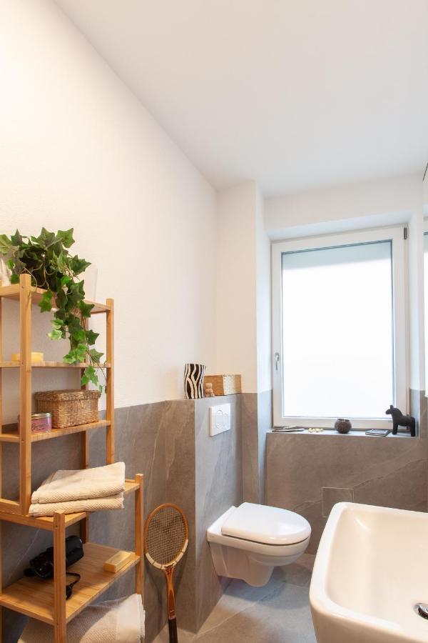Appartement Juliusliving - Modernes Wohnen An Der Juliuspromenade à Wurtzbourg Extérieur photo