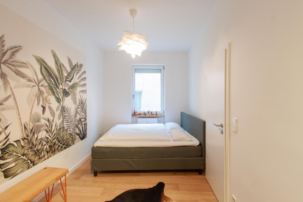 Appartement Juliusliving - Modernes Wohnen An Der Juliuspromenade à Wurtzbourg Chambre photo
